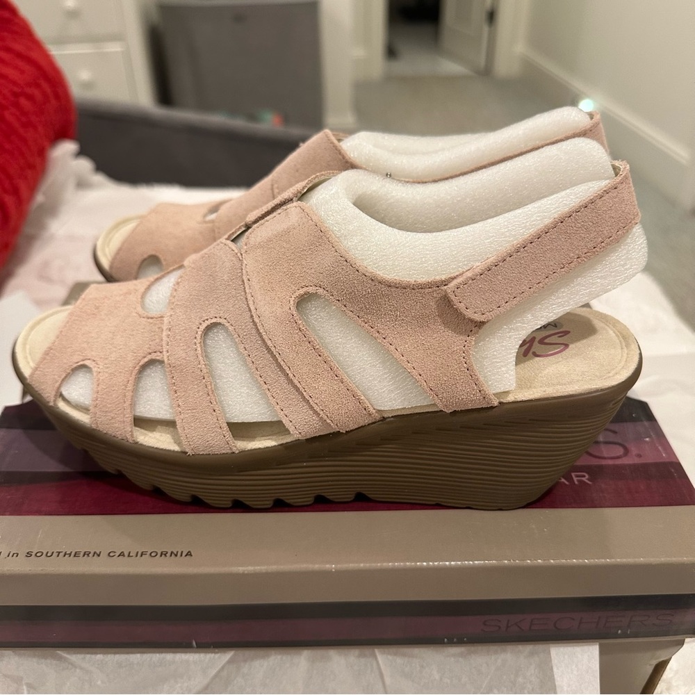 Skechers Memory Foam Wedges - Never worn!